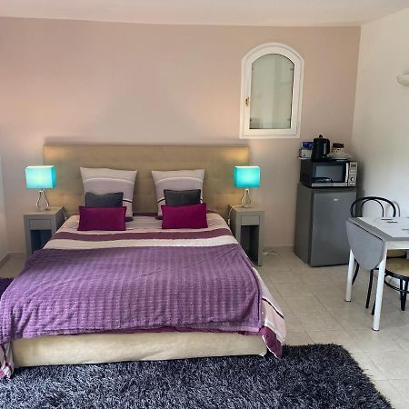 Chambre Spacieuse Independante Dans Villa Plus Parking Privee Le Cannet Eksteriør billede